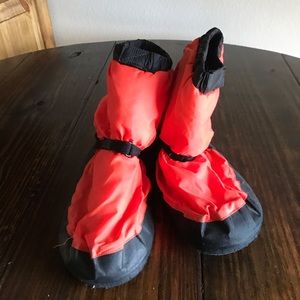 Dance booties to go over dance shoes such as jazz, ballet, toe shoes!